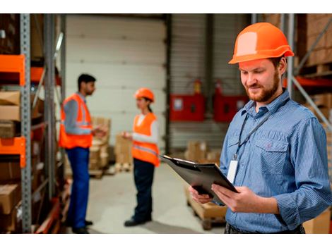 Especializada em Segurança no Trabalho no Mandaqui