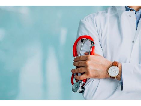 Especializada em Medicina do Trabalho na Luz